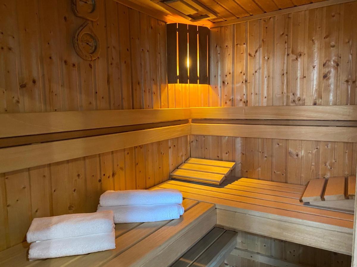 Family & Business Sauna Apartments Klonowa Nad Zalewem, Unikat Spa Kielce Exteriér fotografie