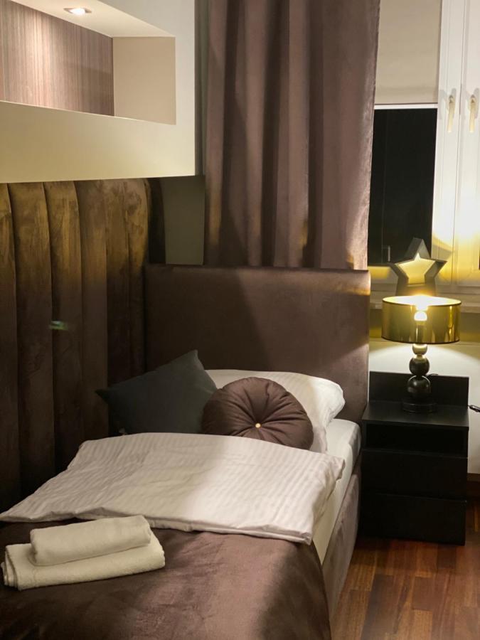 Family & Business Sauna Apartments Klonowa Nad Zalewem, Unikat Spa Kielce Exteriér fotografie